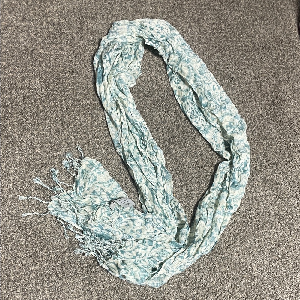 Coldwater Creek Light Blue and White Scarf